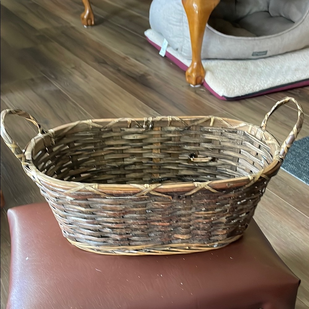 VTG Woven Brown Basket